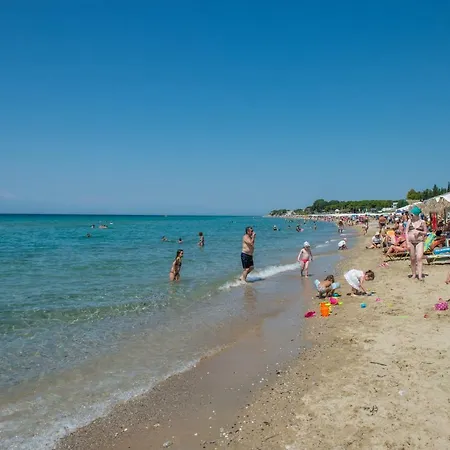 Georgalas Rest Apartament Nea Kallikrateia
